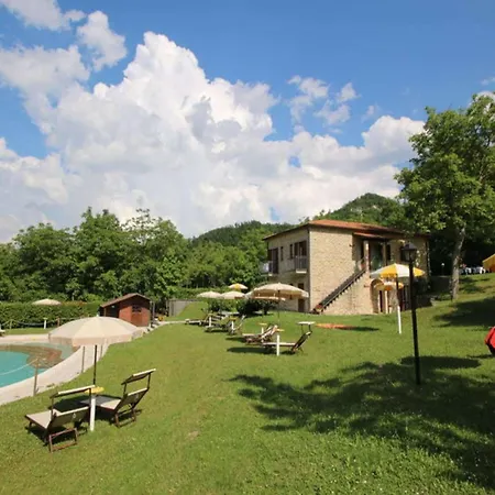 Casa vacanze With Swimming Pool, Spacious Garden, Private Terrace And Views *