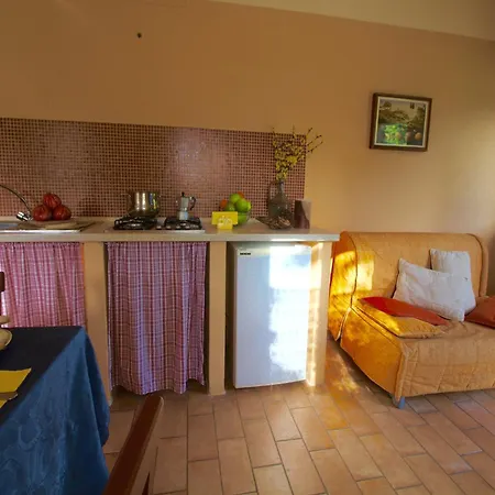 Prázdninový dům With Swimming Pool, Spacious Garden, Private Terrace And Views *