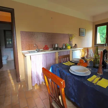 With Swimming Pool, Spacious Garden, Private Terrace And Views * Apecchio